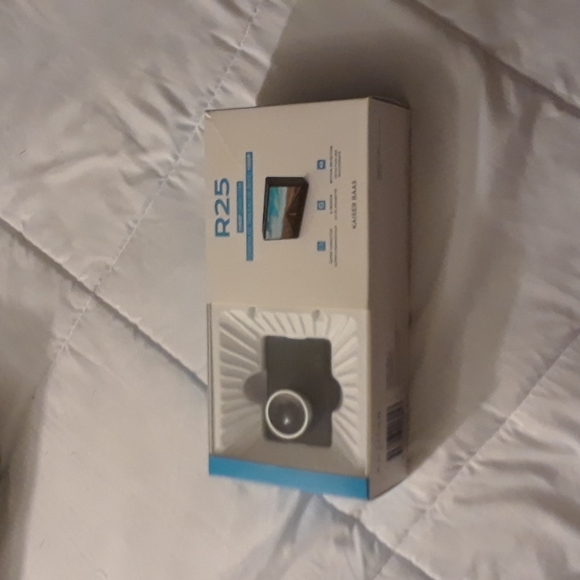 Kaiser Baas R25 1080p Dash Cam with 2.4" Screen - Picture 2 of 9